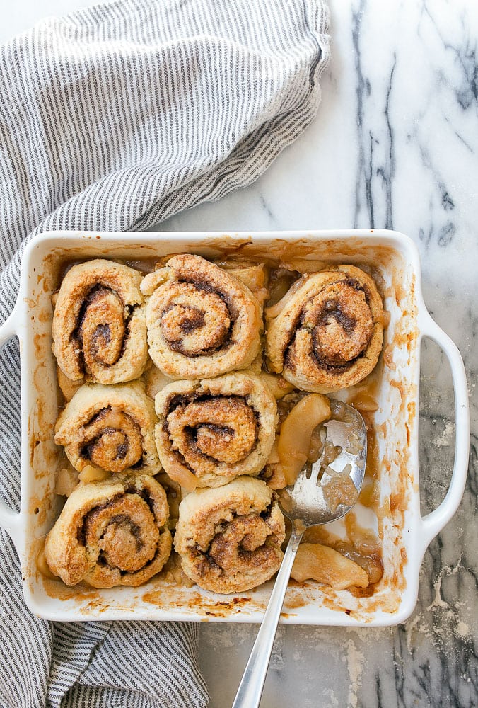 Cinnamon Roll Cobbler with Apple Pie Filling. Perfect breakfast meets dessert! Cinnamon Roll Cobbler with Apple Pie Filling