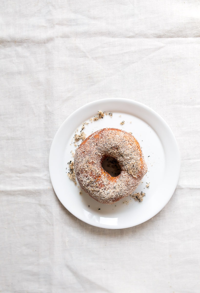 Biscuit donuts Donut recipe made from canned biscuit dough