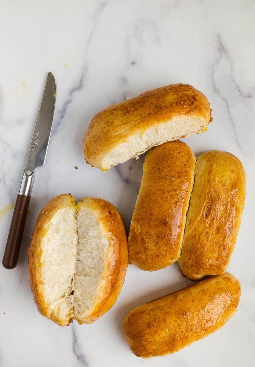 brioche hot dog buns