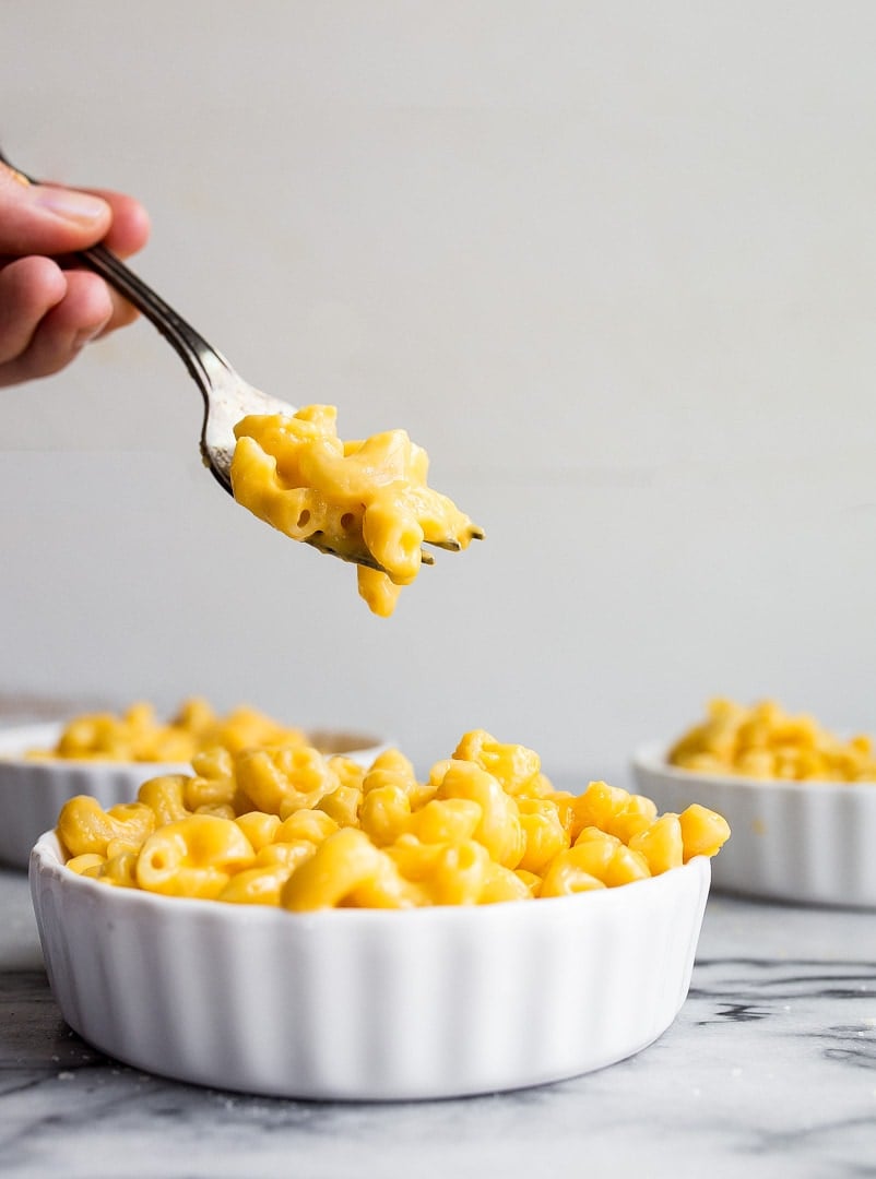 Instant Pot Mac and Cheese made in the Instant Pot Mini. Pressure cooker macaroni and cheese is so good! Plus, more instant pot mini recipes.