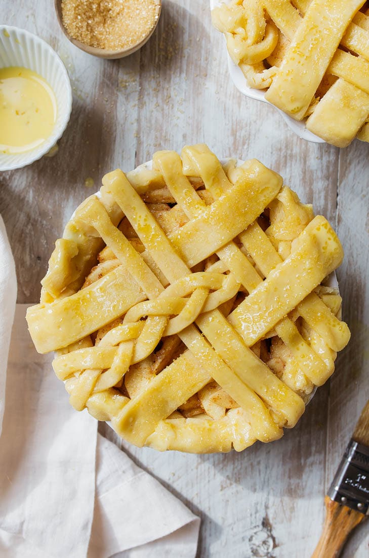 Mini Apple Pies in 6" Baking Dishes