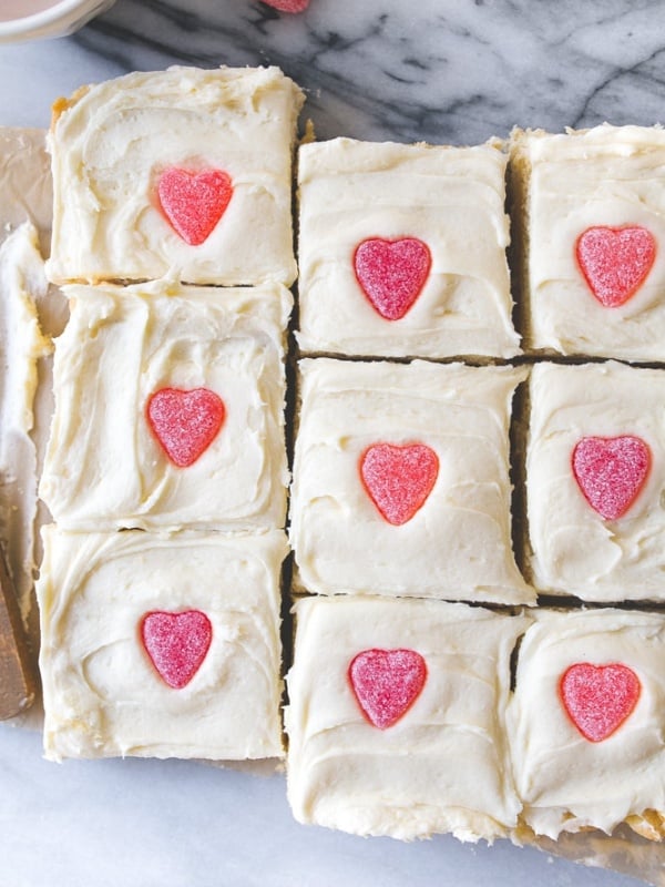 Small batch cookies: sugar cookie bars in a 8x8 pan.